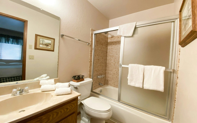 Mammoth Sierra Townhomes #26