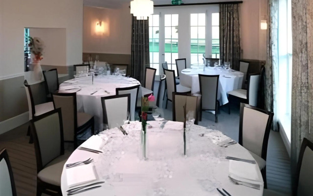 Fishmore Hall
