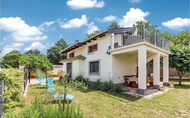 Two-Bedroom Holiday Home in Medulin