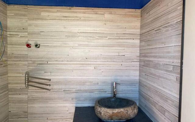 Villetta con piscina 10 posti letto Scario