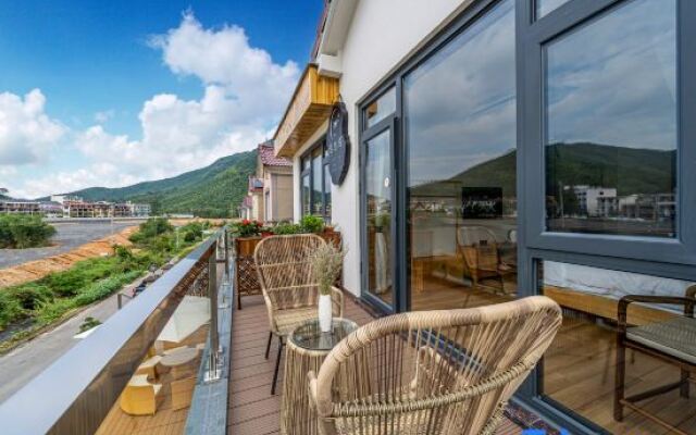 Yunshang Grassland Anji Yinxuanyuan Holiday Homestay