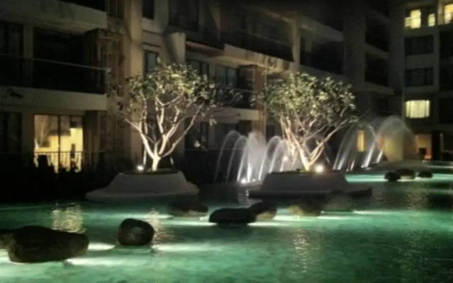 Chilling at Condo Baan Sansuk