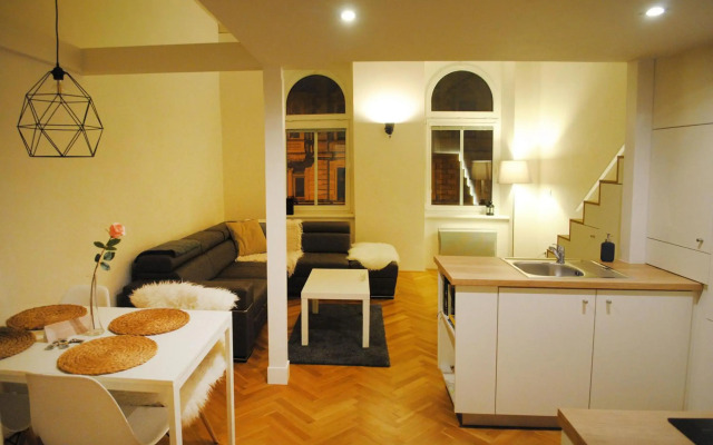 Apartments Centre in Style