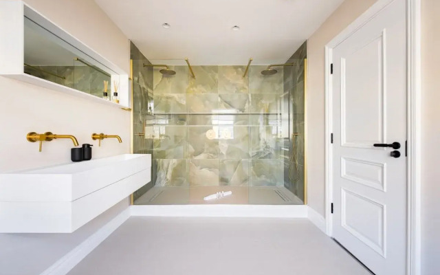 The Greenwich Hideaway - Glamorous 4bdr House With Garden