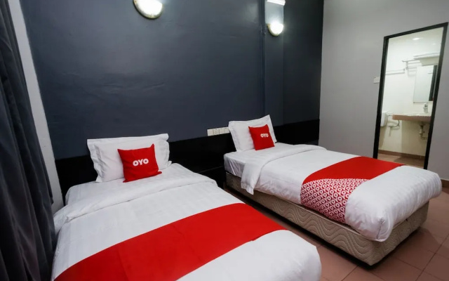 OYO 89578 Dung Fang Hotel No. 1 Sibu