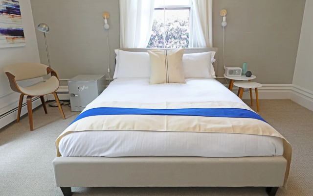 The Hotel Marblehead