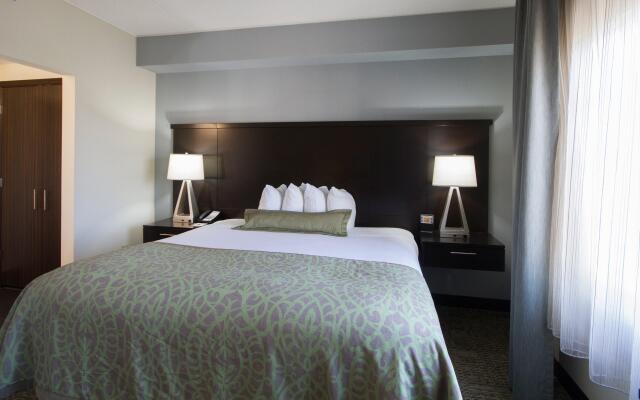 Staybridge Suites Buffalo-Amherst, an IHG Hotel