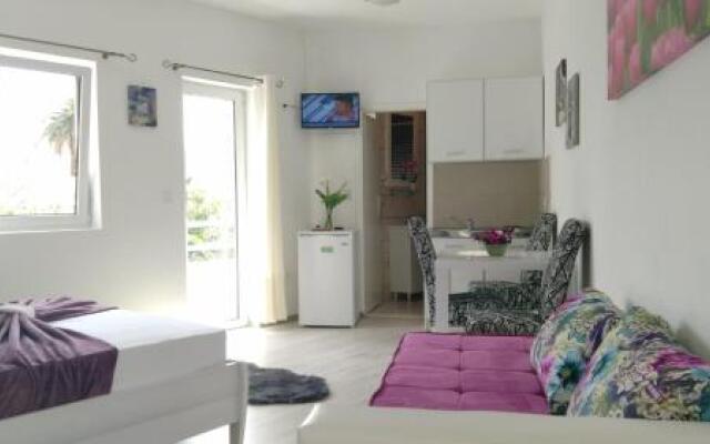 Apartments Jadran