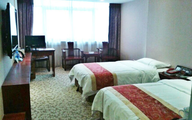 Golden Holiday International Hotel