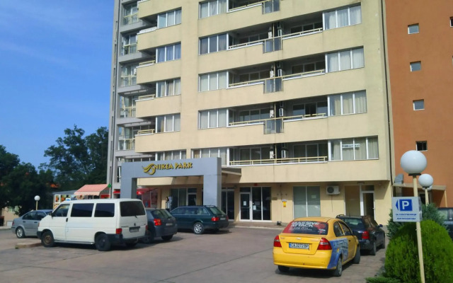 Nikea Park Hotel