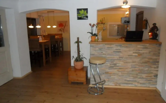 Hotel Alpina