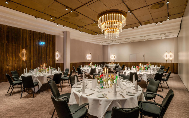 Radisson Blu Senator Hotel