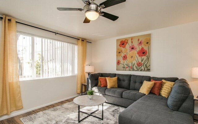 Cozy Arcadia Hideaway W/charm & Style!