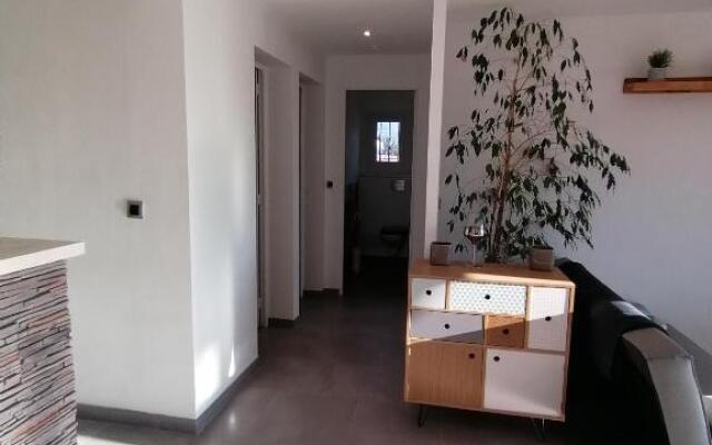 Bel appartement 76 m² dans maison avec vue mer