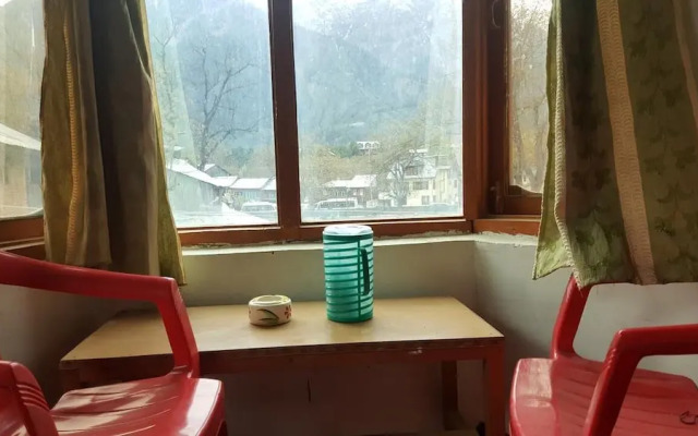 Rising Moon Guest House