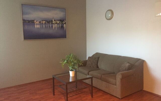 Atlantic Apartments and Rooms