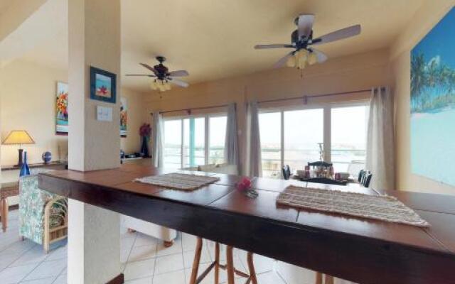 Suite F302 Mara Laguna