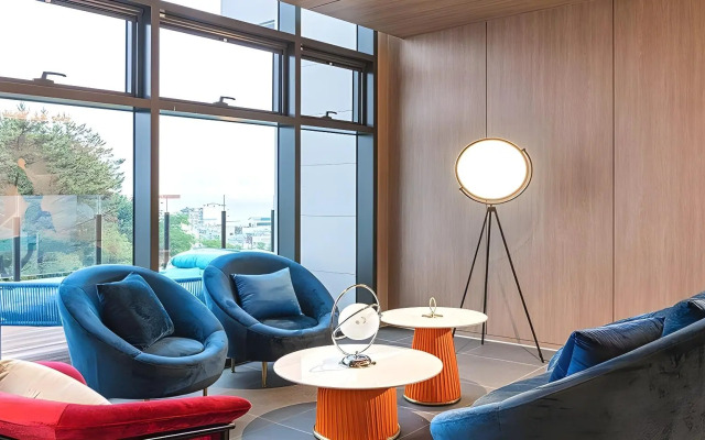 Sokcho I Park Suite Hotel and Resort