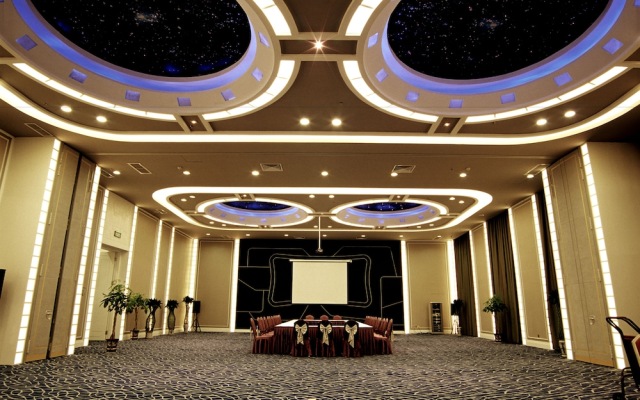 Yaxiang Jinling Hotel Luoyang