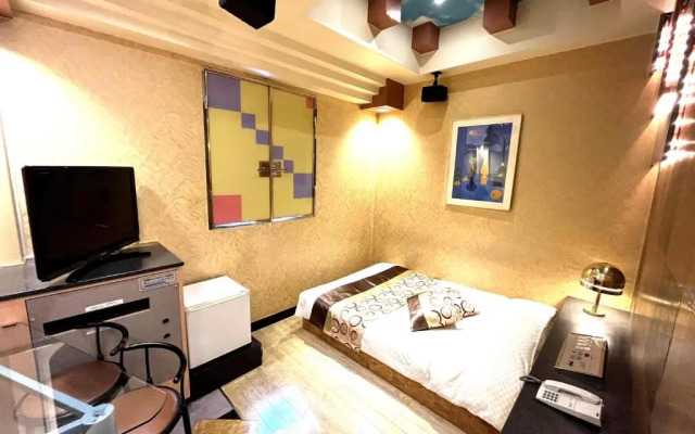 Hotel Crystal ［Adult Only]