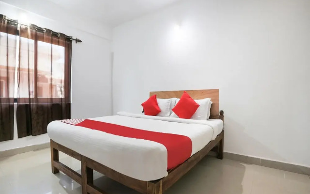 Oyo 39571 Baga Beach Comfort