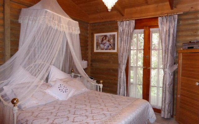 Aldgate Lodge Bed & Breakfast