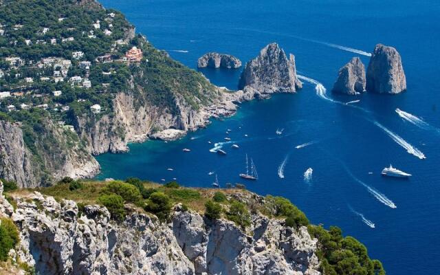 Yacht Suite Capri