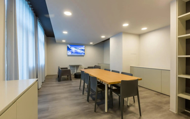 Goti' Hotel