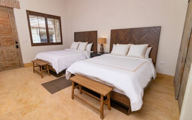 Pueblo Vinícola Parvada by Lumina