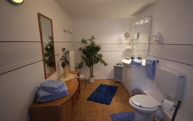 Gasthof Pension Lumme