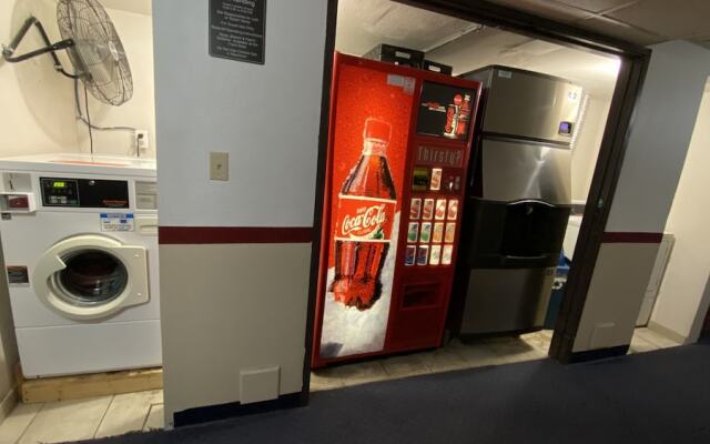 Newton Inn In Newton, KS