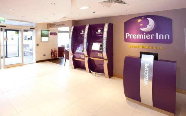 Premier Inn Inverness Centre - River Ness