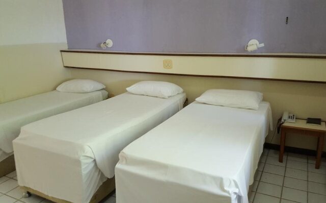 Florida Inn Praia Hotel