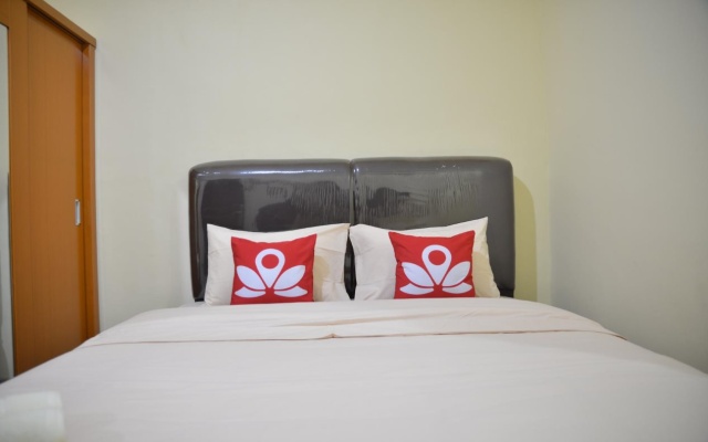 ZEN Rooms Near ITC Roxy Mas – Guest Rooms – Jakarta