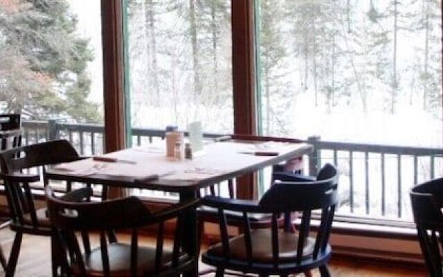 Amizette Inn and Restaurant