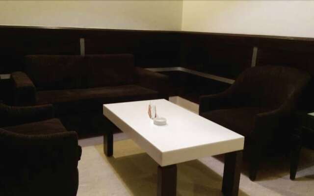 Hotel Aadhar