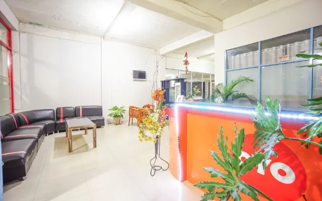 Bs Residence by OYO Rooms