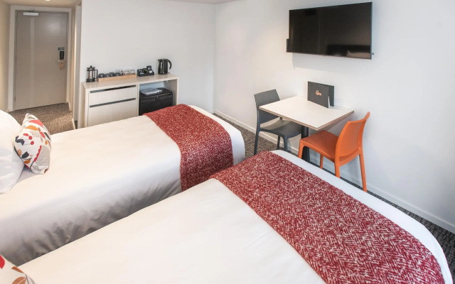 Hotel Give