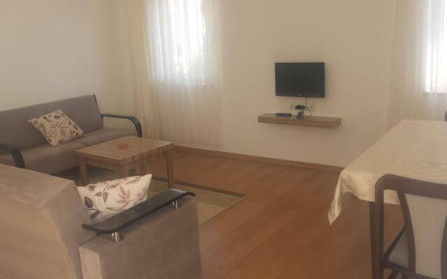 Pinus Otel