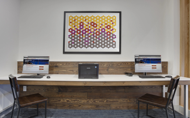 Holiday Inn Express Hotel & Suites Ft Lauderdale Airport/Cru by IHG - Image 5