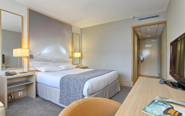 Hotel Yac Paris Clichy, A Member Of Radisson Individuals