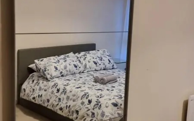 Stunning 2-bed Apartment Near Colindale Station