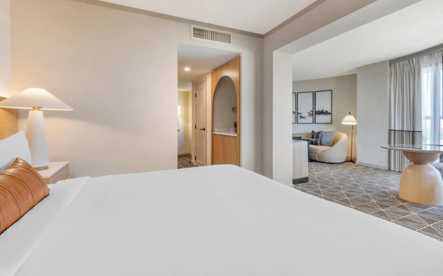 Omni Las Colinas Hotel