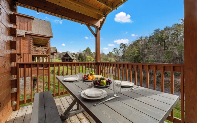 Couples Refuge by Ghosal Luxury Lodging