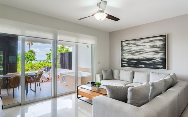 Z Casa Marea 2 Bedroom Condo by Redawning