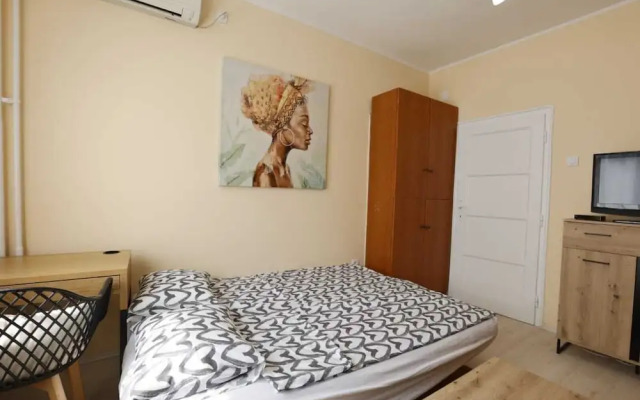 Belgrade Center Apartment Admiral