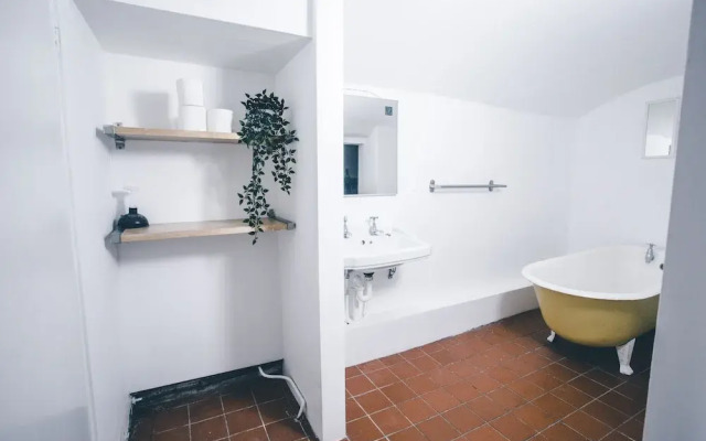 Short Stay Bristol - Pembroke Apartment