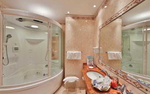 Best Western David Palace