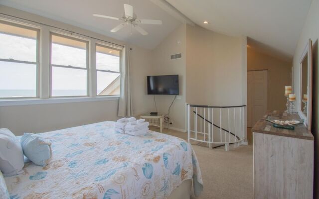 102 Capt John Fripp Villa