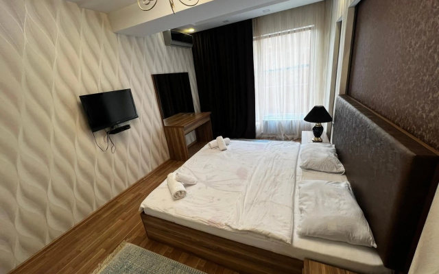 Park Azure 47